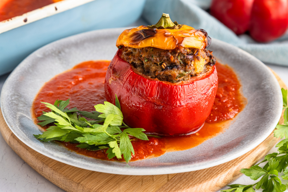 Gef Llte Paprika Mit Hackfleisch Und Tomatenso E Im Backofen Rezept