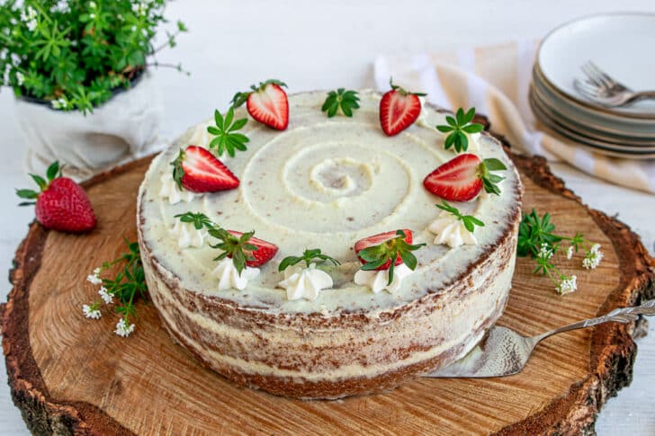 Waldmeistertorte