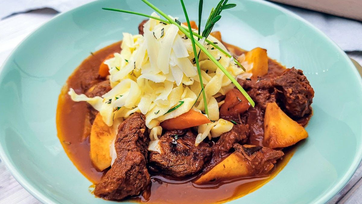 Feines Rinderragout | Das klassische Rezept