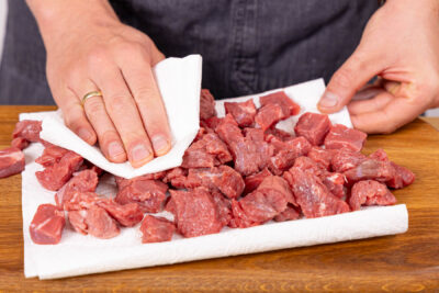Fleisch trocken tupfen