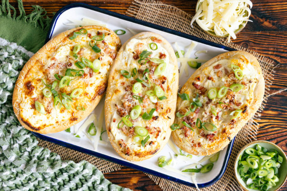 Dinnete mit Speck und Zwiebel Original-Rezept