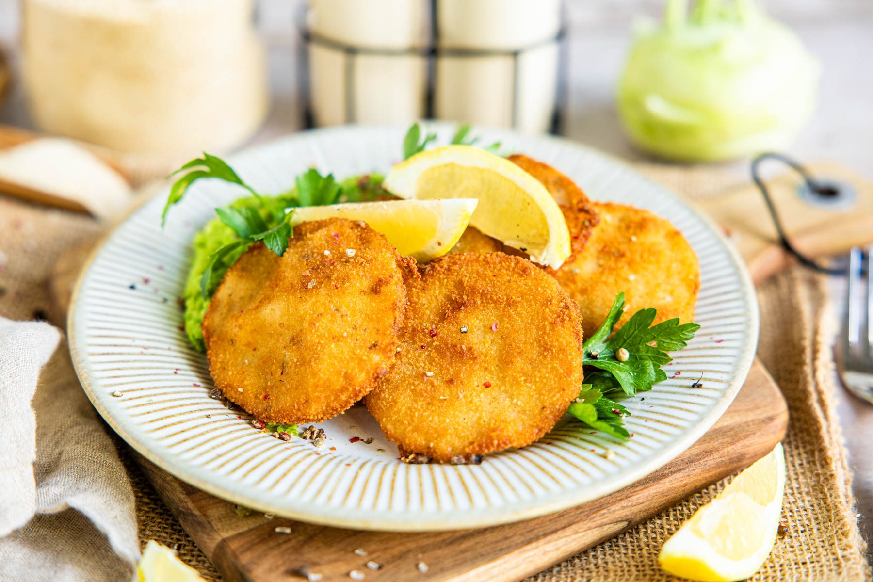 Knusprig panierte Kohlrabischnitzel | Rezept