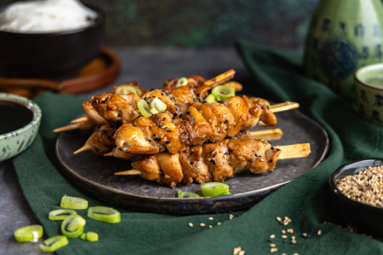 Teriyaki-Hähnchenspieße mit würziger Marinade