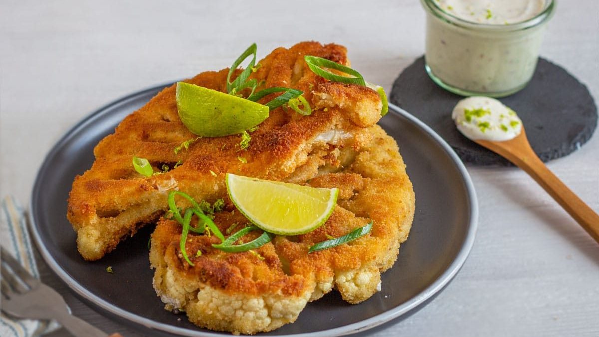 Vegetarische Blumenkohlschnitzel selber machen | Rezept - eat.de