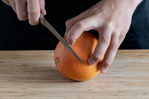 Grapefruit schneiden