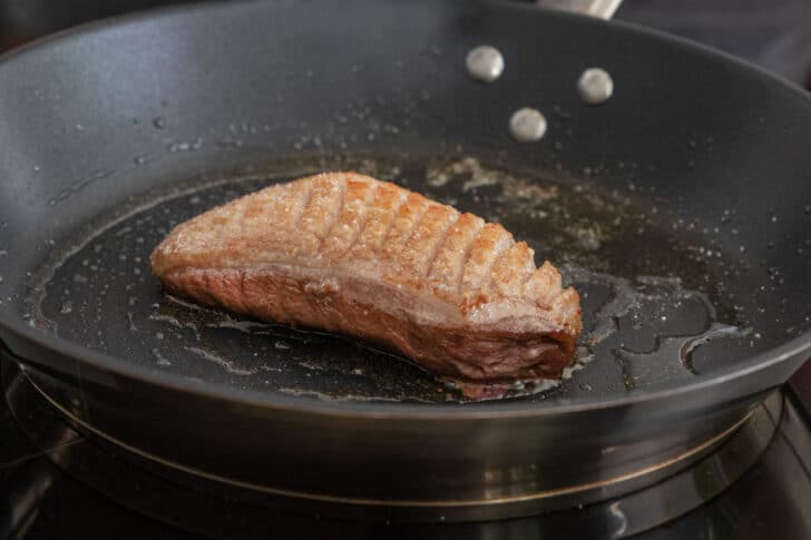 Entenbrust in Pfanne braten
