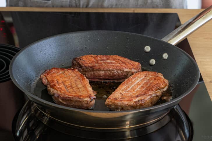 Entenbrust in Pfanne braten