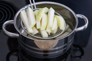 Kohlrabi blanchieren