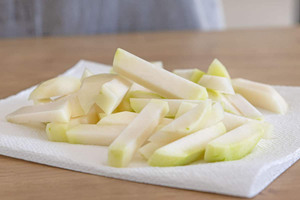Kohlrabi abtropfen lassen