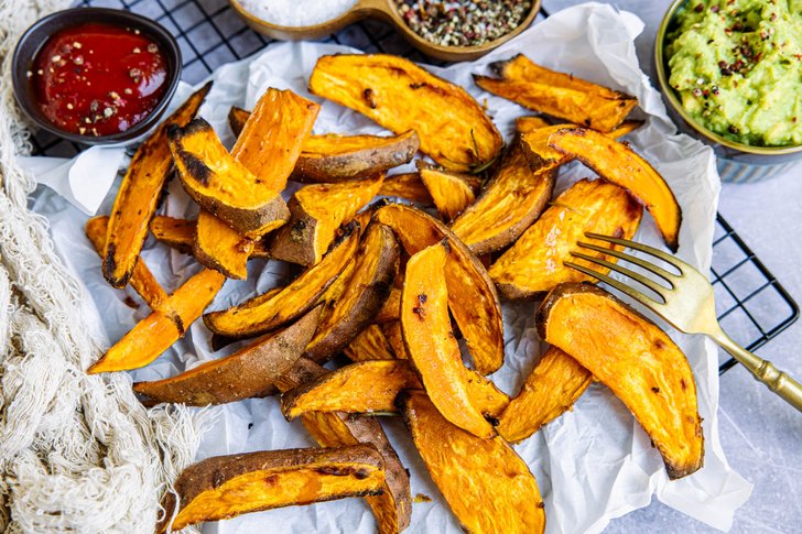 Knusprige Süßkartoffelspalten aus dem Ofen