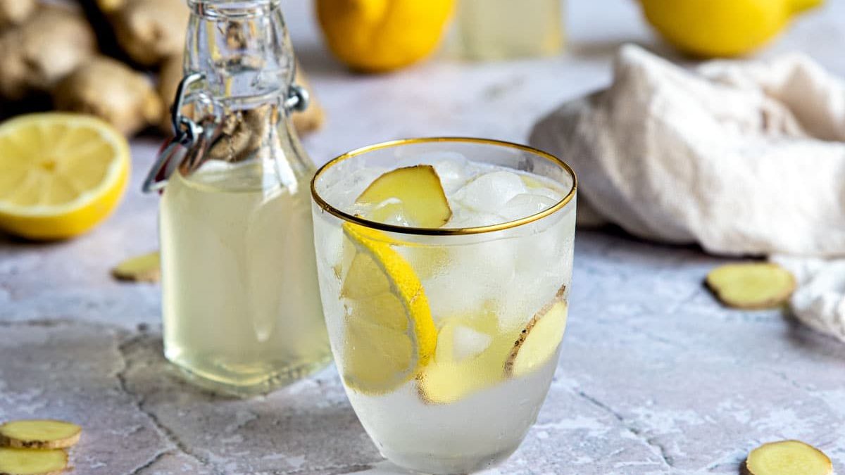 Rezept für Ingwer-Zitronen-Sirup | schnell & einfach - eat.de