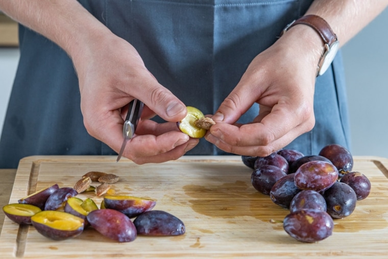 Zwetschgen dörren in Backofen und Dörrautomat Zwetschgen dörren in Backofen und Dörrautomat