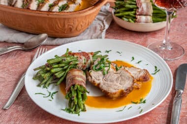 Schweinebraten aus dem Römertopf