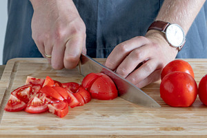 Tomaten schneiden