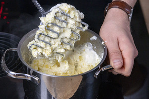 Kartoffeln stampfen