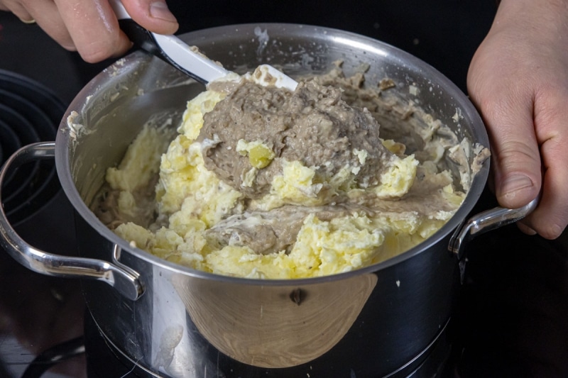 Herzhaftes Maronenpüree mit Schmand Rezept eat.de