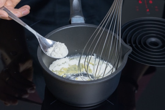 Soße Mit Mehl Binden Ohne Klumpen eat.de