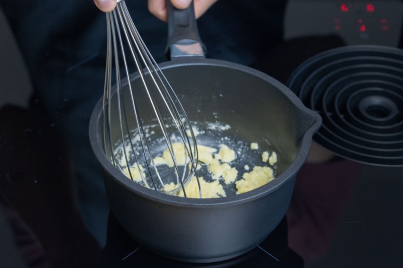 Soße andicken mit Mehl leicht gemacht Anleitung