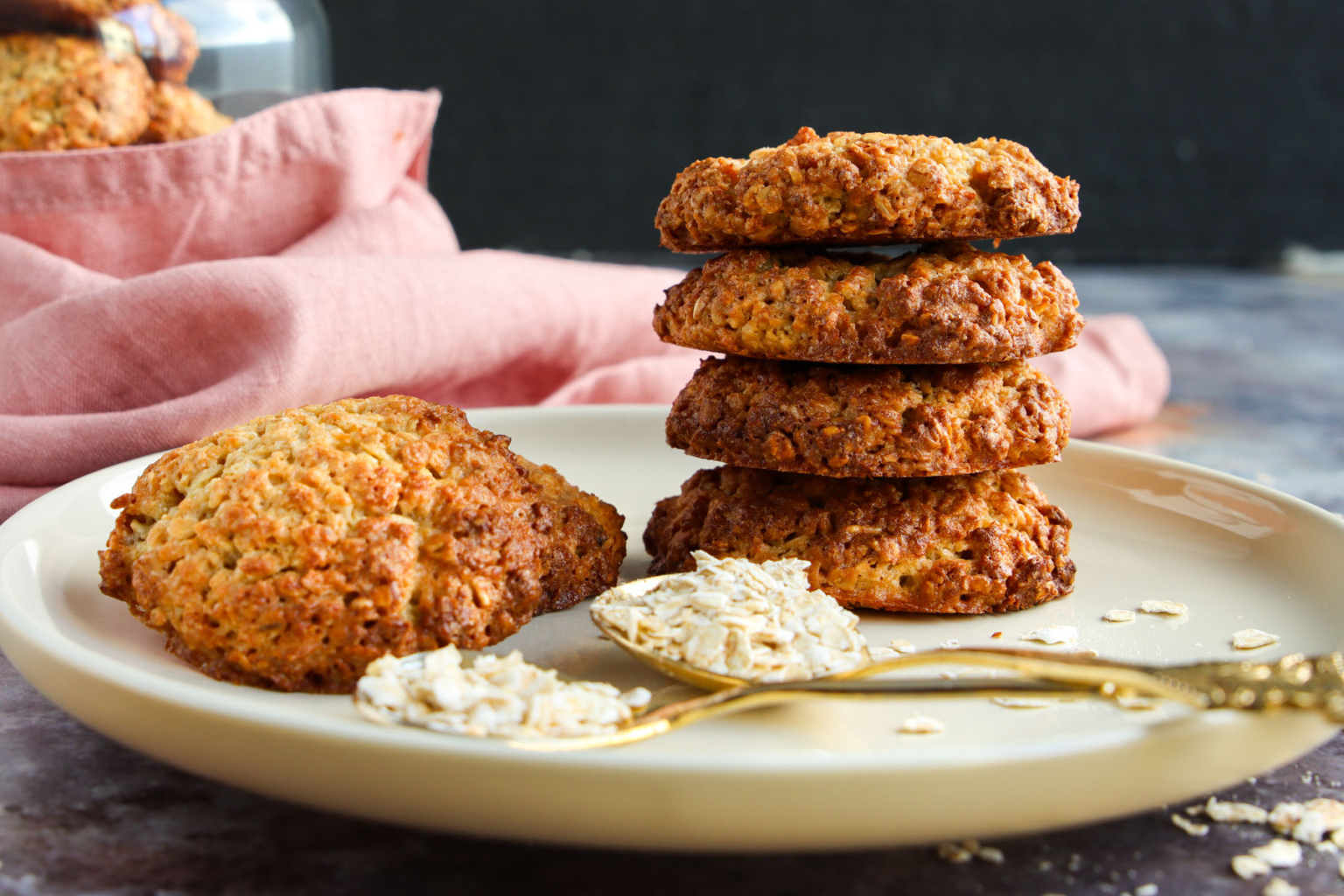 Haferflockenplätzchen nach Omas Art | Rezept - eat.de