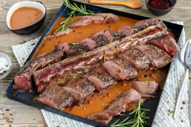Rehrücken im Ganzen braten nach Omas Rezept