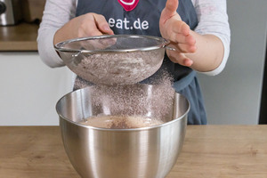 Mehlmischung sieben