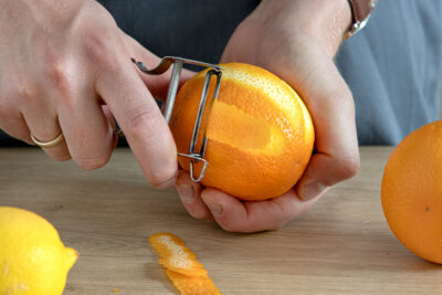 Orange schälen