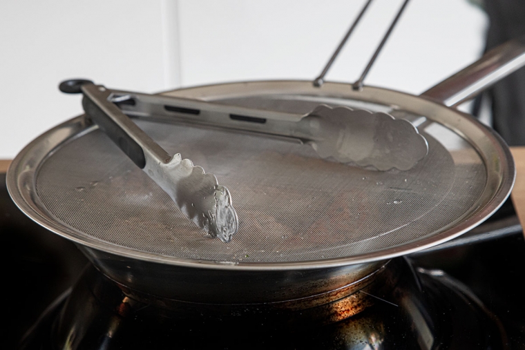 ZiStarlilife Spritzschutz Edelstahl 29cm - Fettspritzer-Schutz Für Pfannen & Töpfe