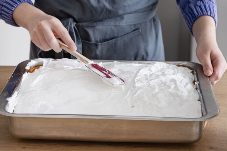 Tränchenkuchen vom Blech: Rezept für Käsekuchen mit Baiser - eat.de Tränchenkuchen vom Blech: Rezept für Käsekuchen mit Baiser - eat.de