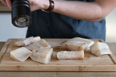 Fisch salzen