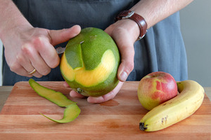 Mango schälen