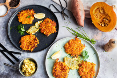 Süßkartoffelpuffer mit Kürbis