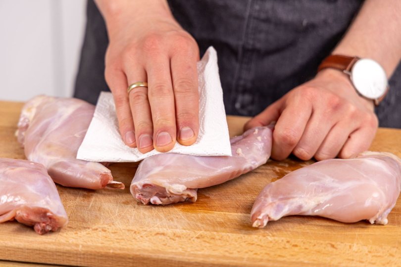 Kaninchenkeulen trocken tupfen
