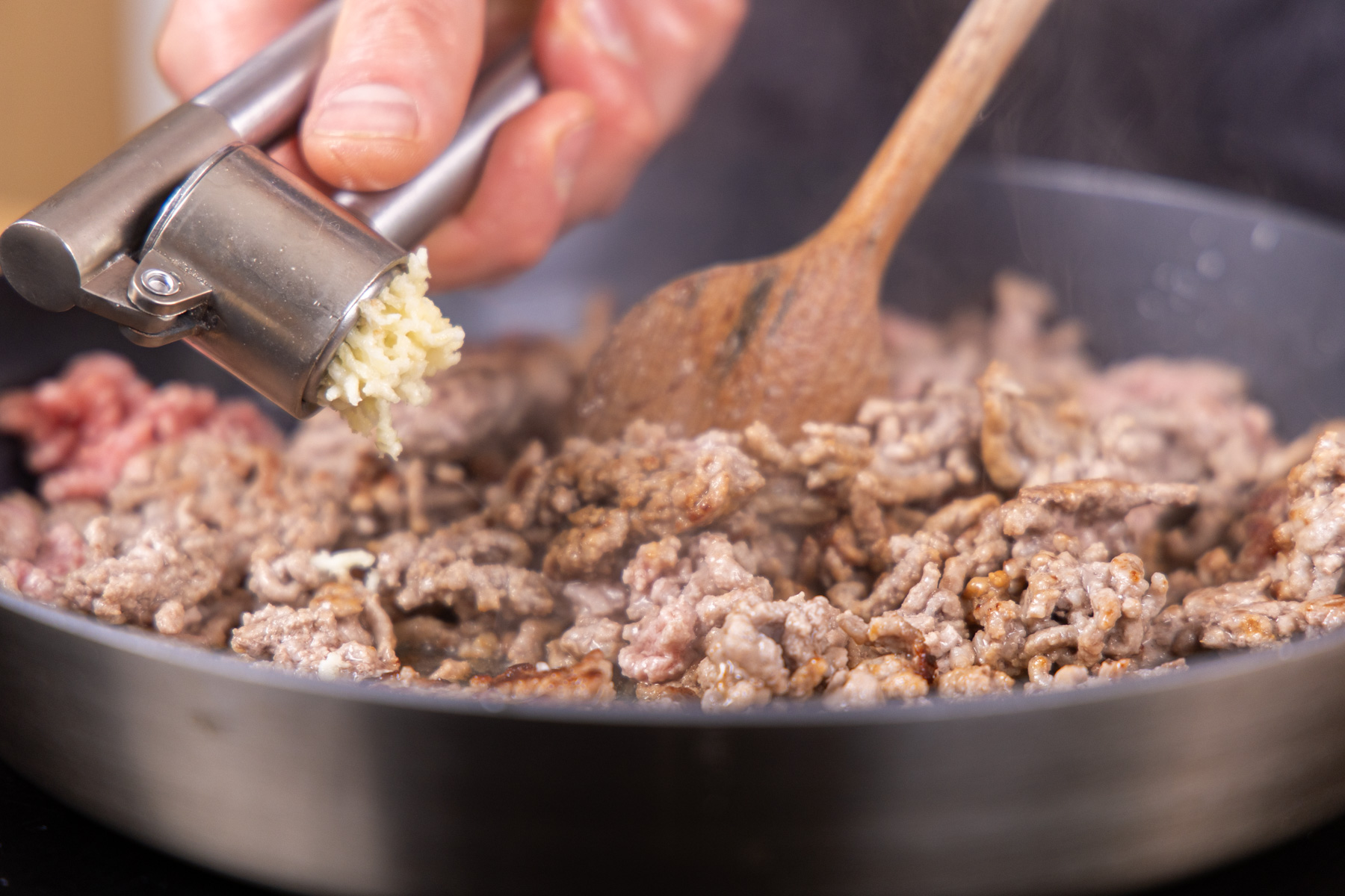 Cremiger Lauchauflauf mit Kartoffeln und Hackfleisch | Rezept