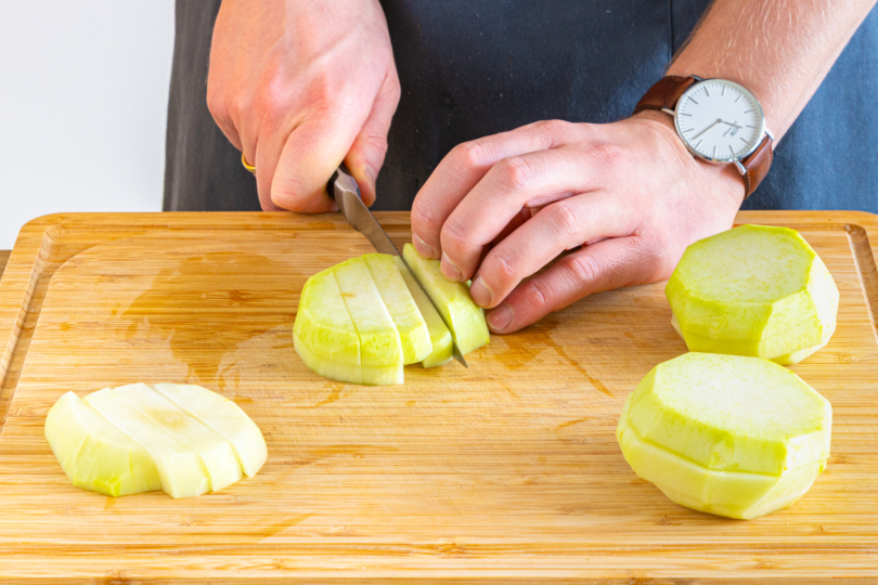 Kohlrabi schneiden