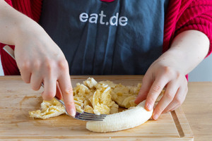 Banane zerdrücken