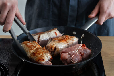 Fleisch anbraten