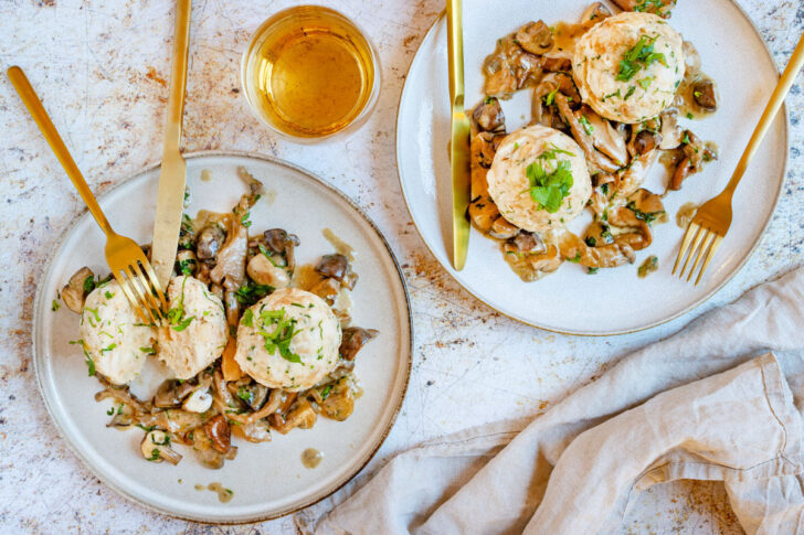 Semmelknödel mit Rahmschwammerl