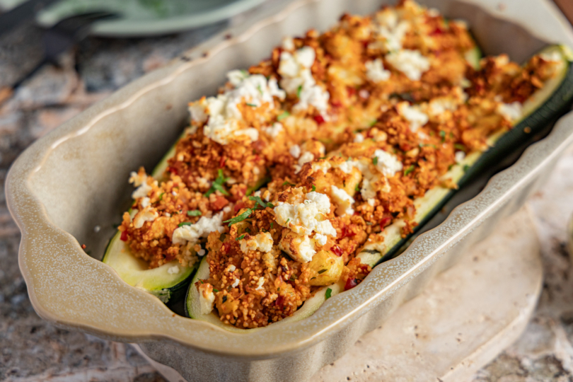vegetarisch gefüllte Zucchini