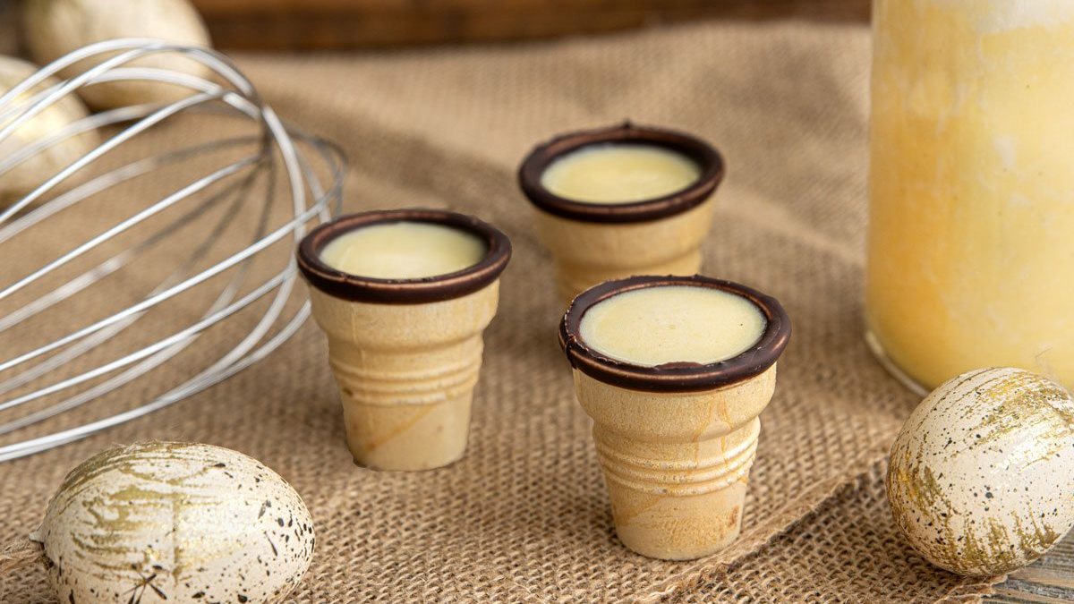 Eierlikör mit ganzen Eiern | Rezept - eat.de