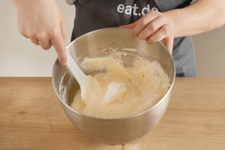 Eischnee unterheben