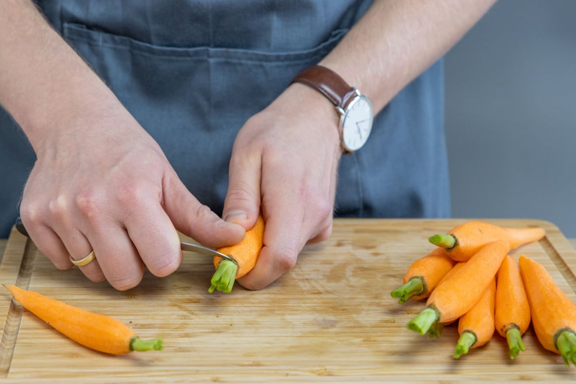 Einfache glasierte Karotten zubereiten | Rezept - eat.de