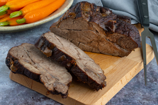 Rinderbraten im Bratschlauch gegart