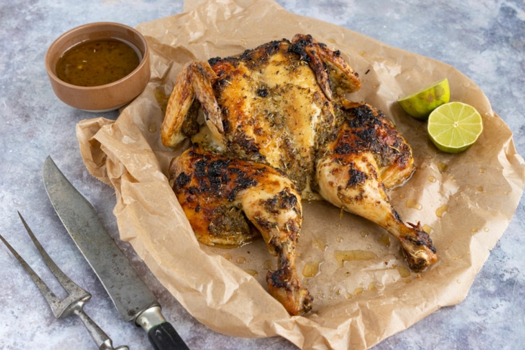 Roadkill-Chicken: Rezept für Platthuhn vom Blech | Rezept - eat.de Roadkill-Chicken: Rezept für Platthuhn vom Blech | Rezept - eat.de