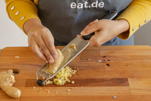 Ingwer reiben