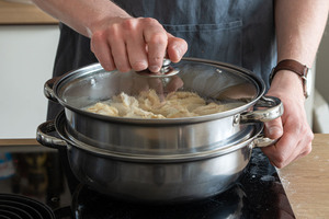 Teigtaschen dampfgaren