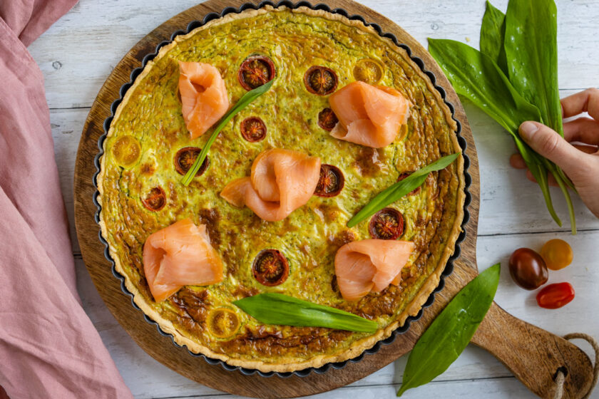 Bärlauchquiche mit Schafskäse und Lachs