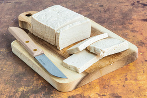 schnittfester Tofu