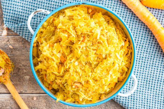Traditionelles Sauerkraut nach Omas Rezept