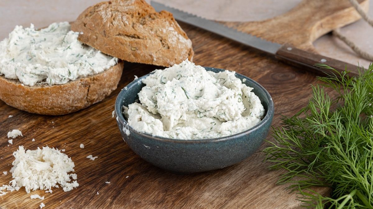 Meerrettichdip: Rezept mit Frischkäse | Rezept