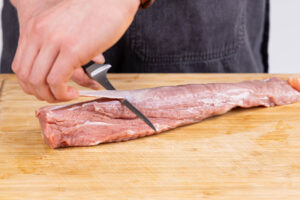 Schweinefilet parieren